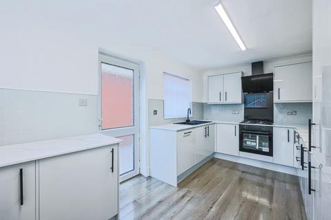 2 bedroom detached bungalow for sale, Assarts Road, Nuthall, Nottingham