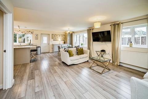 undefined, Lowestoft Drive, Slough