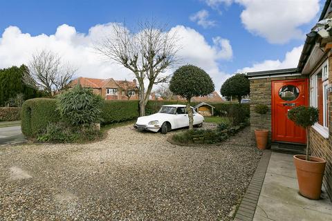 4 bedroom detached house for sale, Algarth Road, Pocklington, York