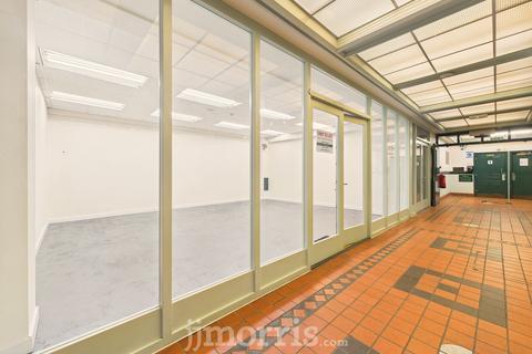 Property to rent - Pendre, Canolfan Teifi Pendre, SA43