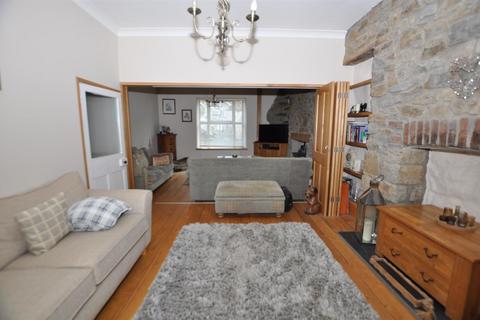 undefined, St. John Street, Whitland