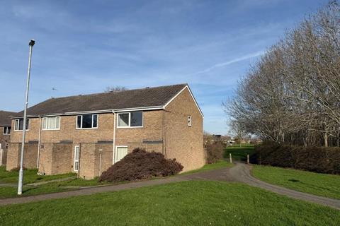 2 bedroom end of terrace house to rent, Larksfield, Covingham, Swindon