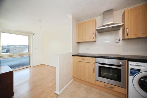 undefined, Copenhagen Close, Luton