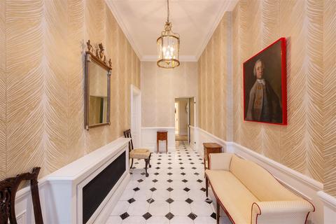 undefined, Lyall Street, Belgravia, SW1X.