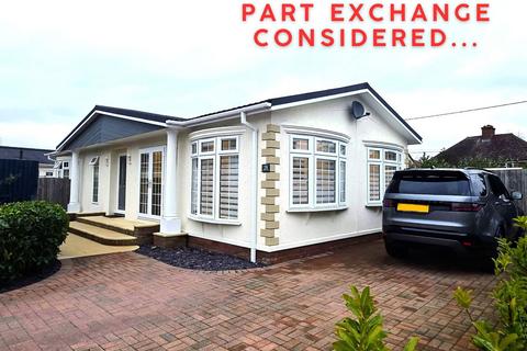 undefined, Luxury Residential PARK HOME - Appleacre Park, Fowlmere, Cambs