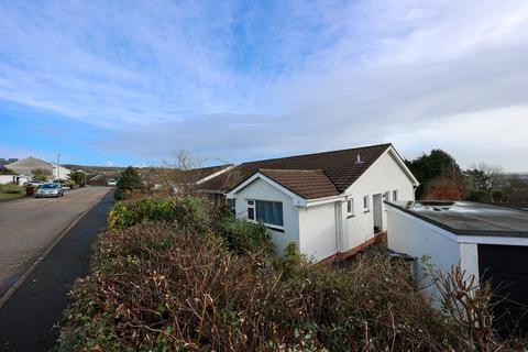3 bedroom bungalow for sale, Meadway, St Austell, PL25