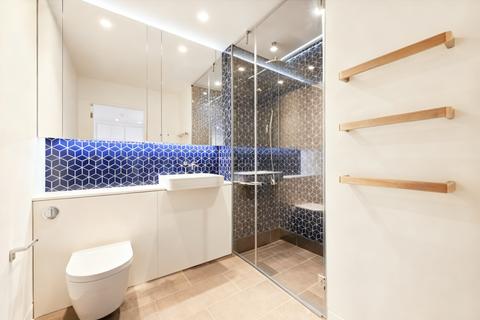 1 bedroom apartment to rent, Wood Crescent, LONDON