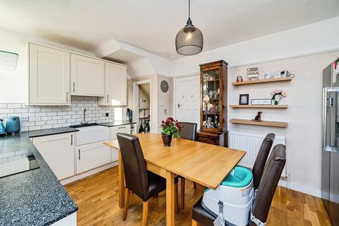 undefined, Rose Avenue, Aylesbury