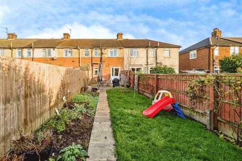 undefined, Rose Avenue, Aylesbury