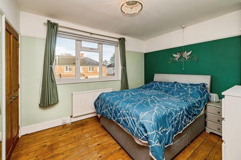 undefined, Rose Avenue, Aylesbury