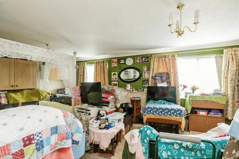 3 bedroom detached bungalow for sale, Oaklea Close, St. Leonards-On-Sea