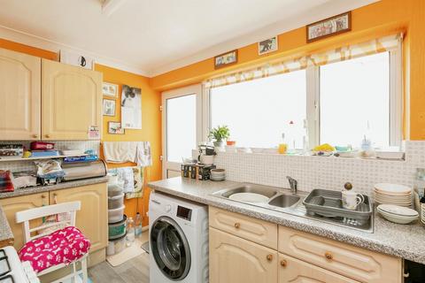 3 bedroom detached bungalow for sale, Oaklea Close, St. Leonards-On-Sea