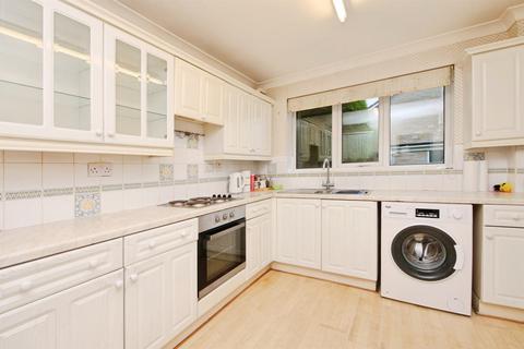 4 bedroom detached house for sale, Keldale, Haxby, York