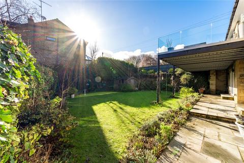 Ridgestone House, Meadow View, Barwick in Elmet, Leeds, West Yorkshire