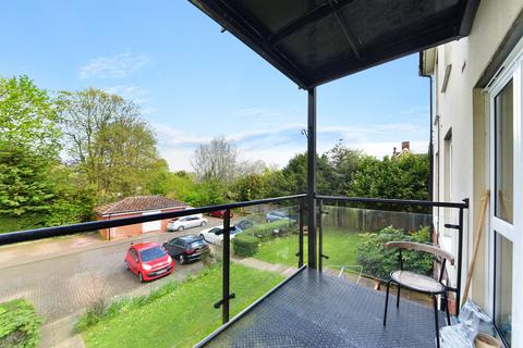 undefined, Kendra Hall Road, South Croydon