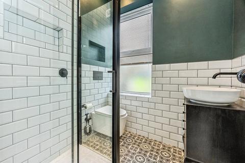 3 bedroom end of terrace house for sale, Huddersfield Road, Halifax