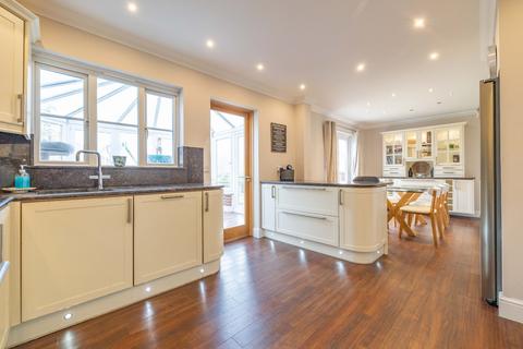4 bedroom detached house for sale, Old Church Way, Chartham, Canterbury, Kent, CT4