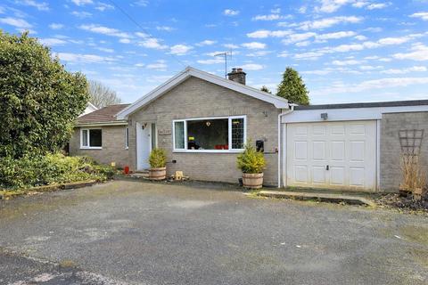 undefined, Drefach, Llanybydder