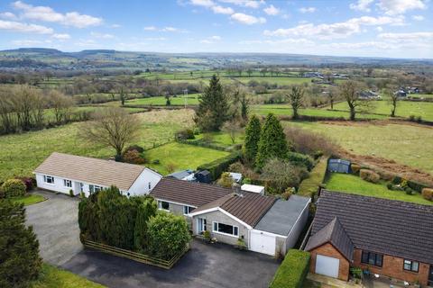 undefined, Drefach, Llanybydder
