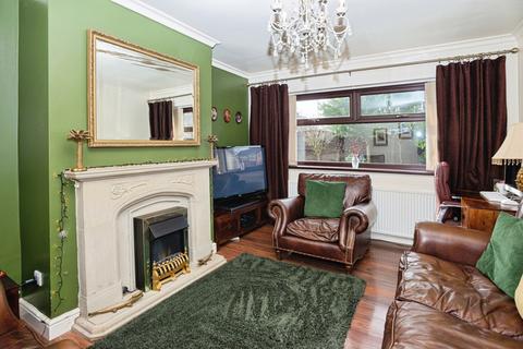 3 bedroom detached house for sale, Bickerstaffe Close, Oldham OL2