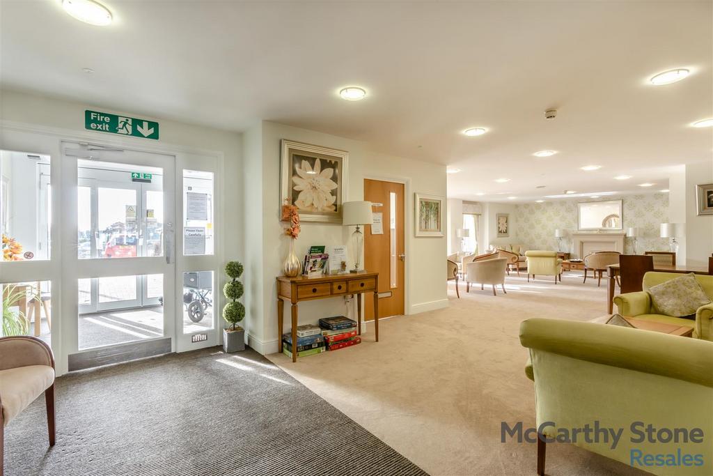 8679179-interior20.jpg