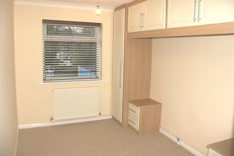 2 bedroom apartment for sale, The Cloisters, Frimley, GU16
