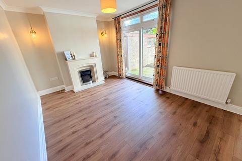3 bedroom semi-detached house for sale, Thornhill Gardens, Hartlepool