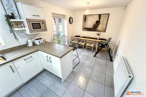 3 bedroom detached house for sale, Coriander Drive, Hampton Vale, Peterborough, PE7