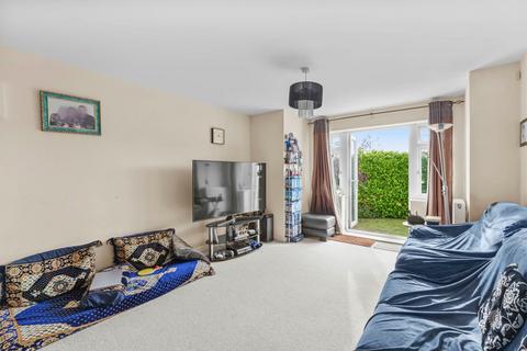 2 bedroom flat for sale, Folleys Place, High Wycombe HP10
