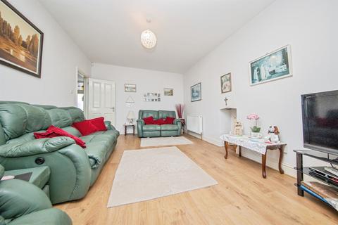 4 bedroom detached house for sale, Third Avenue, Clacton-On-Sea