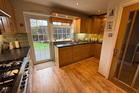 3 bedroom semi-detached house for sale, Jeans Way, Dunstable LU5