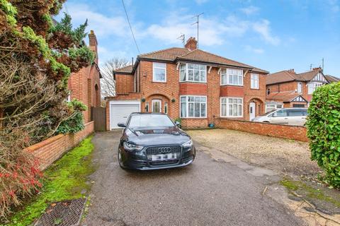 4 bedroom semi-detached house for sale, Queens Road, Wisbech