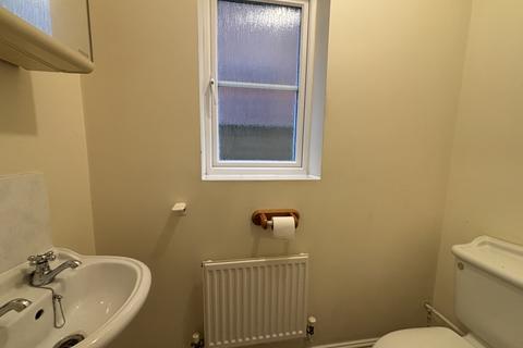 3 bedroom townhouse to rent, Blanchland Circle, Monkston, MILTON KEYNES