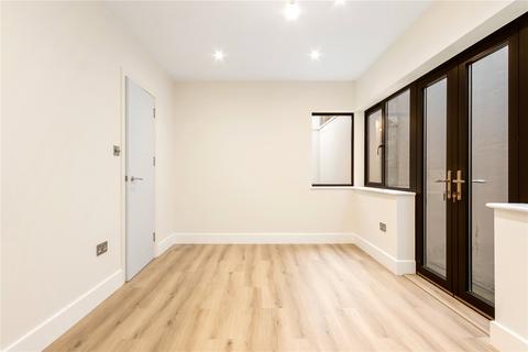 2 bedroom apartment to rent, Aubert Park, London, N5