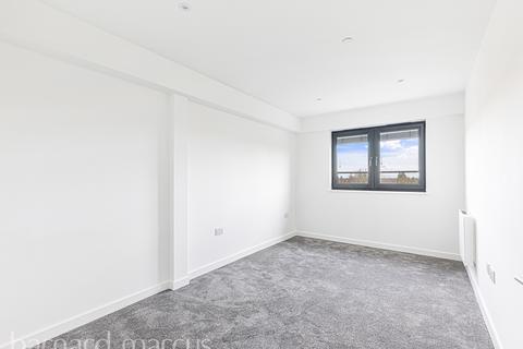 2 bedroom apartment to rent, High Road, Whetstone