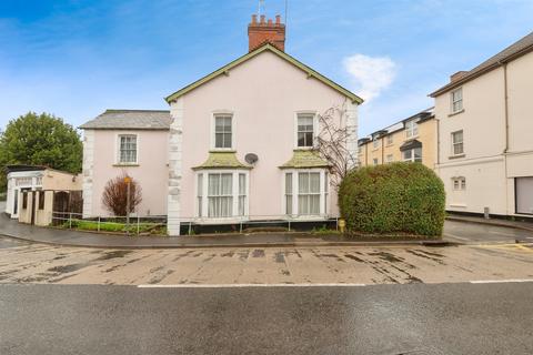 4 bedroom end of terrace house for sale, Parks Lane, Minehead