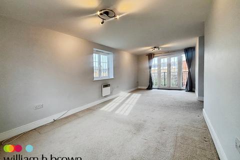 2 bedroom flat to rent, Milan Walk, BRENTWOOD