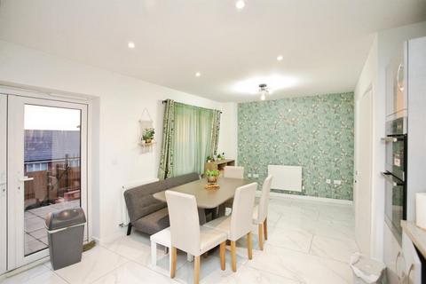 undefined, Spear Thistle Close, RUGBY