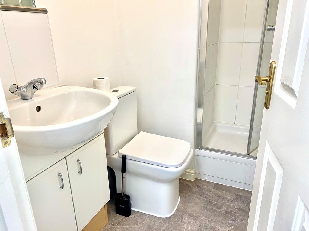 En-suite Bathroom