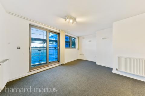 2 bedroom apartment to rent, Sumner Road, LONDON