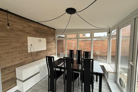undefined, Great Meadow Way, AYLESBURY