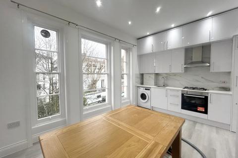 2 bedroom apartment to rent, Brondesbury Villas, London