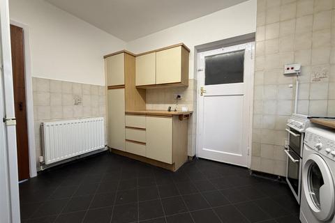 undefined, Kingsway, LEAMINGTON SPA