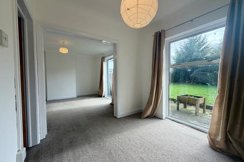 undefined, Kingsway, LEAMINGTON SPA