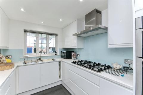4 bedroom semi-detached house for sale, Kensington, Eastbourne