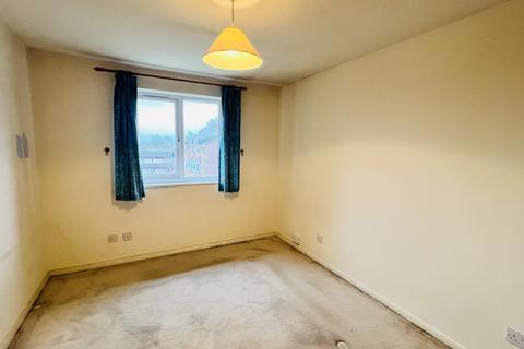 1 bedroom apartment to rent, Walpole Road, SLOUGH