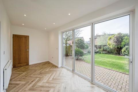 undefined, Rowena Avenue, Edenthorpe, Doncaster