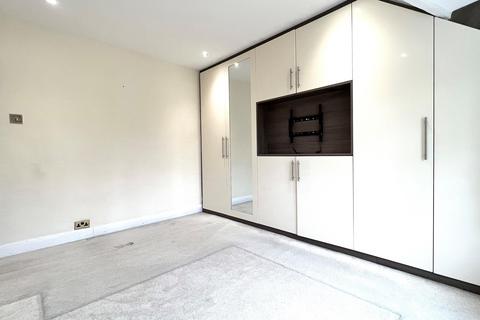 undefined, North Western Avenue, WATFORD