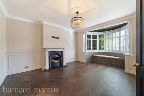 3 bedroom semi-detached house to rent, Elmwood Drive, EPSOM