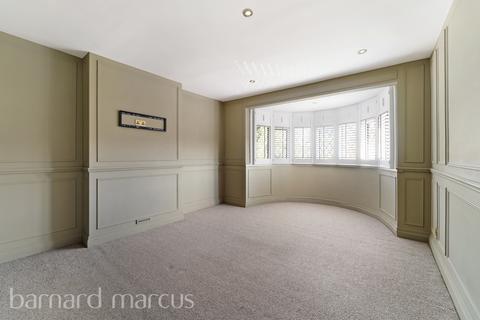 3 bedroom semi-detached house to rent, Elmwood Drive, EPSOM